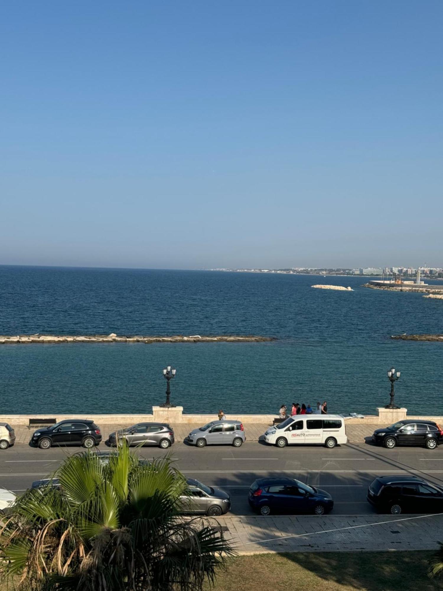 Altemura Suites Бари Экстерьер фото