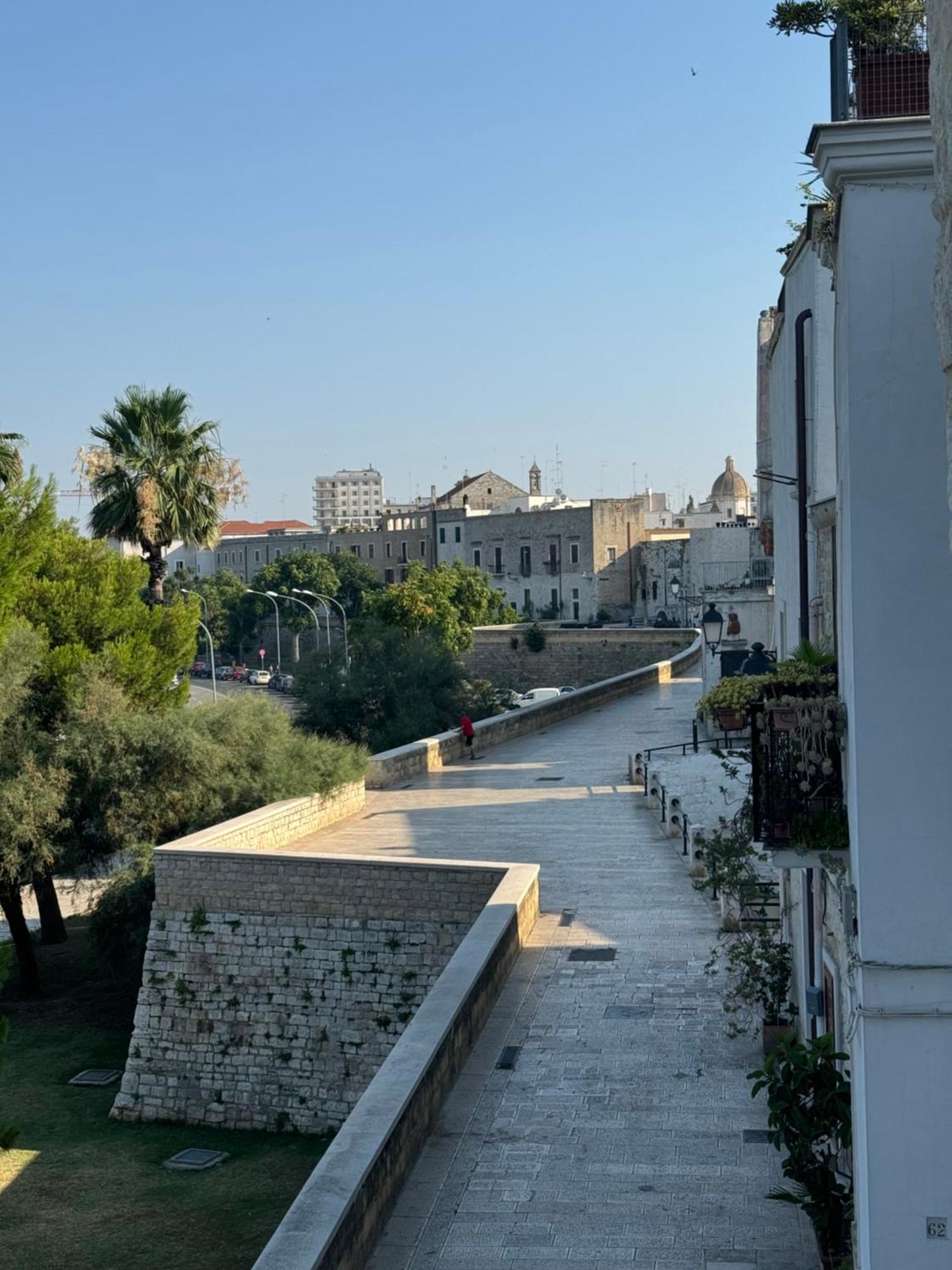 Altemura Suites Бари Экстерьер фото