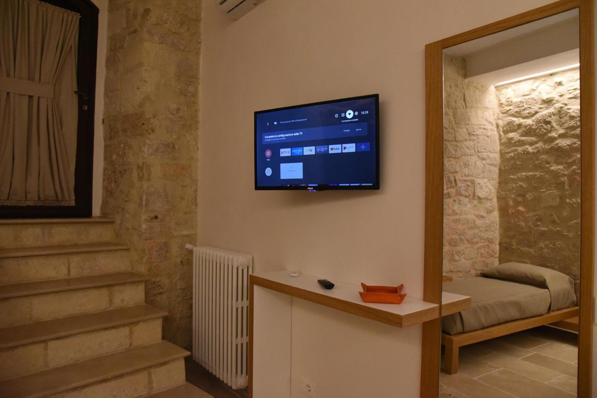 Altemura Suites Бари Экстерьер фото