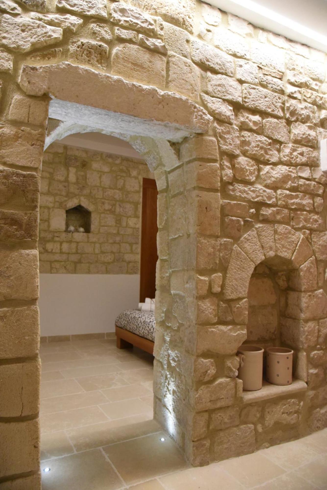 Altemura Suites Бари Экстерьер фото